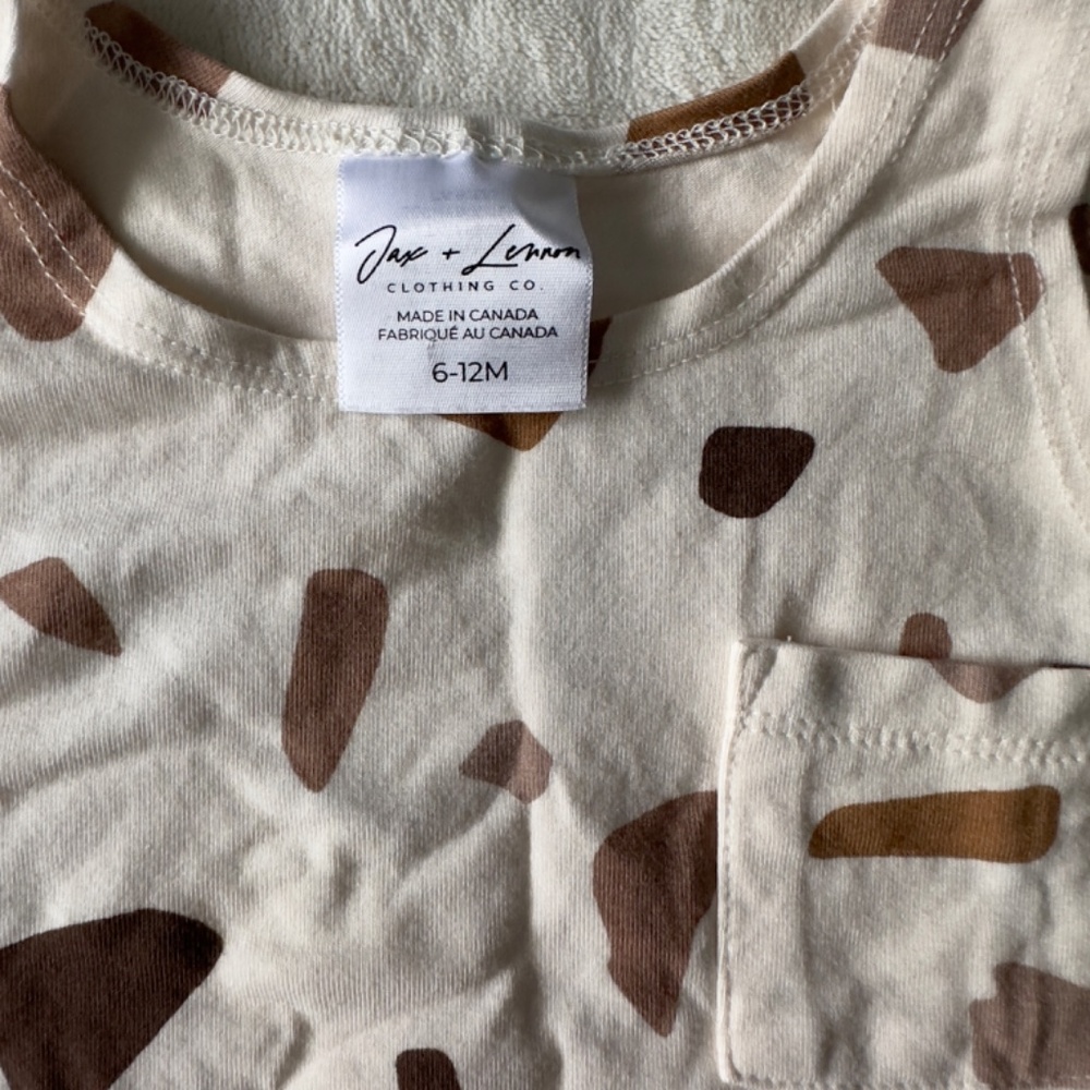 Jax and Lennon romper - Picture 2 of 4